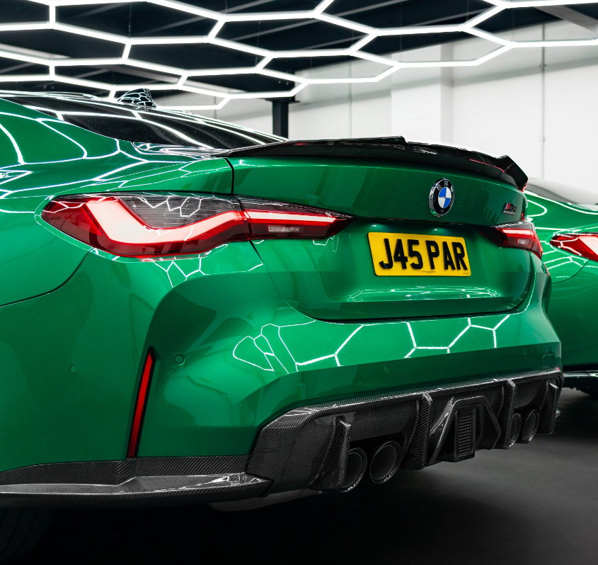 BMW G82/G83 M4 (4-SERIES) CARBON FIBRE LED DIFFUSER