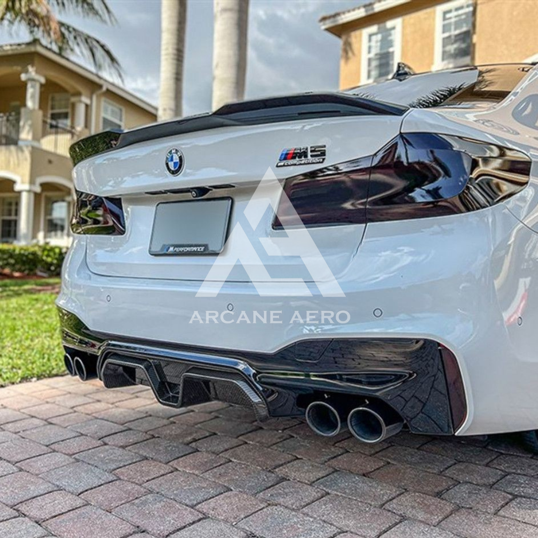 BMW F90 M5 DRY CARBON FIBRE CS STYLE DIFFUSER